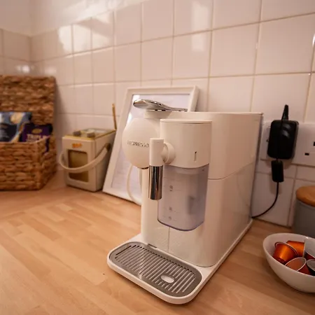 Charming Garden Apartment, * Harrogate