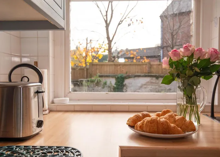 Appartement Charming Garden Apartment, *